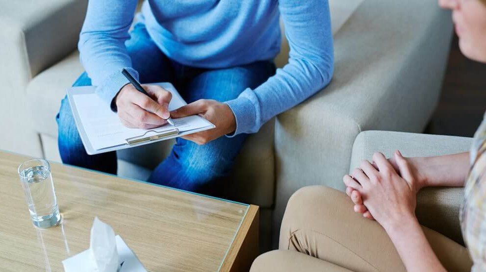 Bienestar Emocional: ¿Por Qué Considerar la Psicoterapia? Psicoterapia